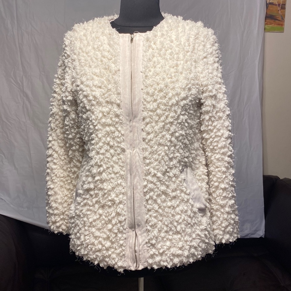 BRONZE contemporary feminine women’s faux fur Jacket size S white color like new